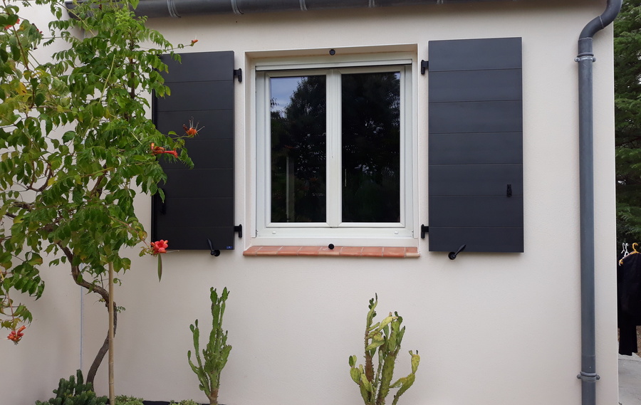 Volets battants épurés à Aulnay-sous-Bois