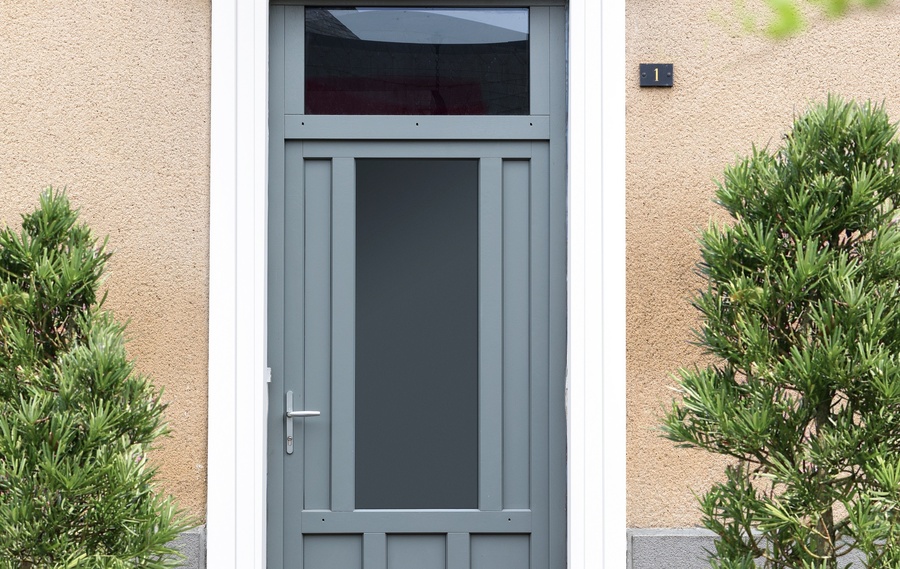 Notre gamme de porte d'entrée en BOIS CLASSIQUE et CREATIVE CONTEMPORAINE à DRANCY