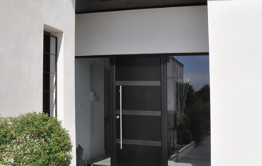 Notre gamme de portes d'entrée en ALU CLASSIQUE et CONTEMPORAINE à Aulnay-sous-Bois